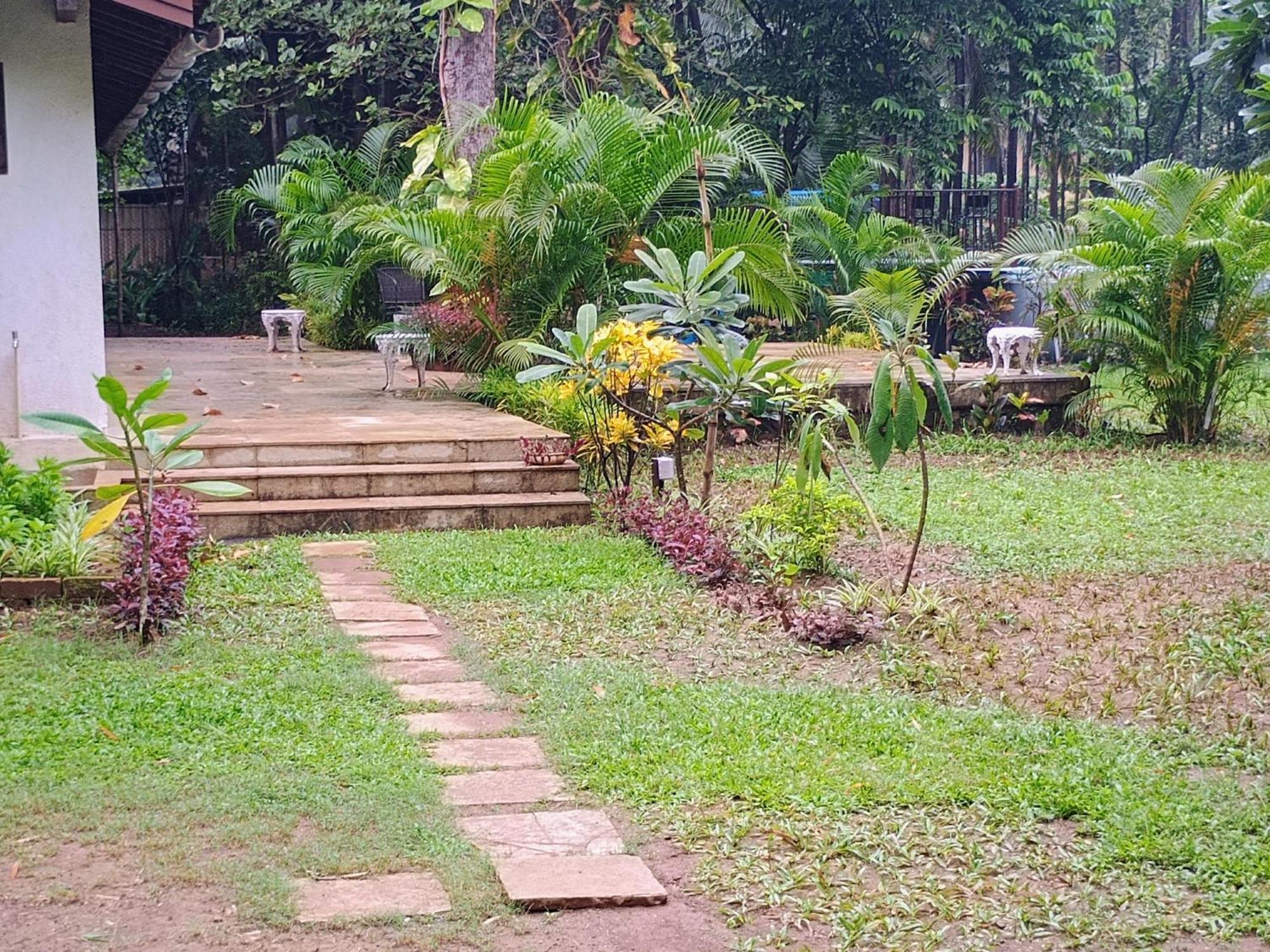 Banyan House - Luxurious 4 Bedroom Villa On One Acre, Near The Beach 나가온 외부 사진
